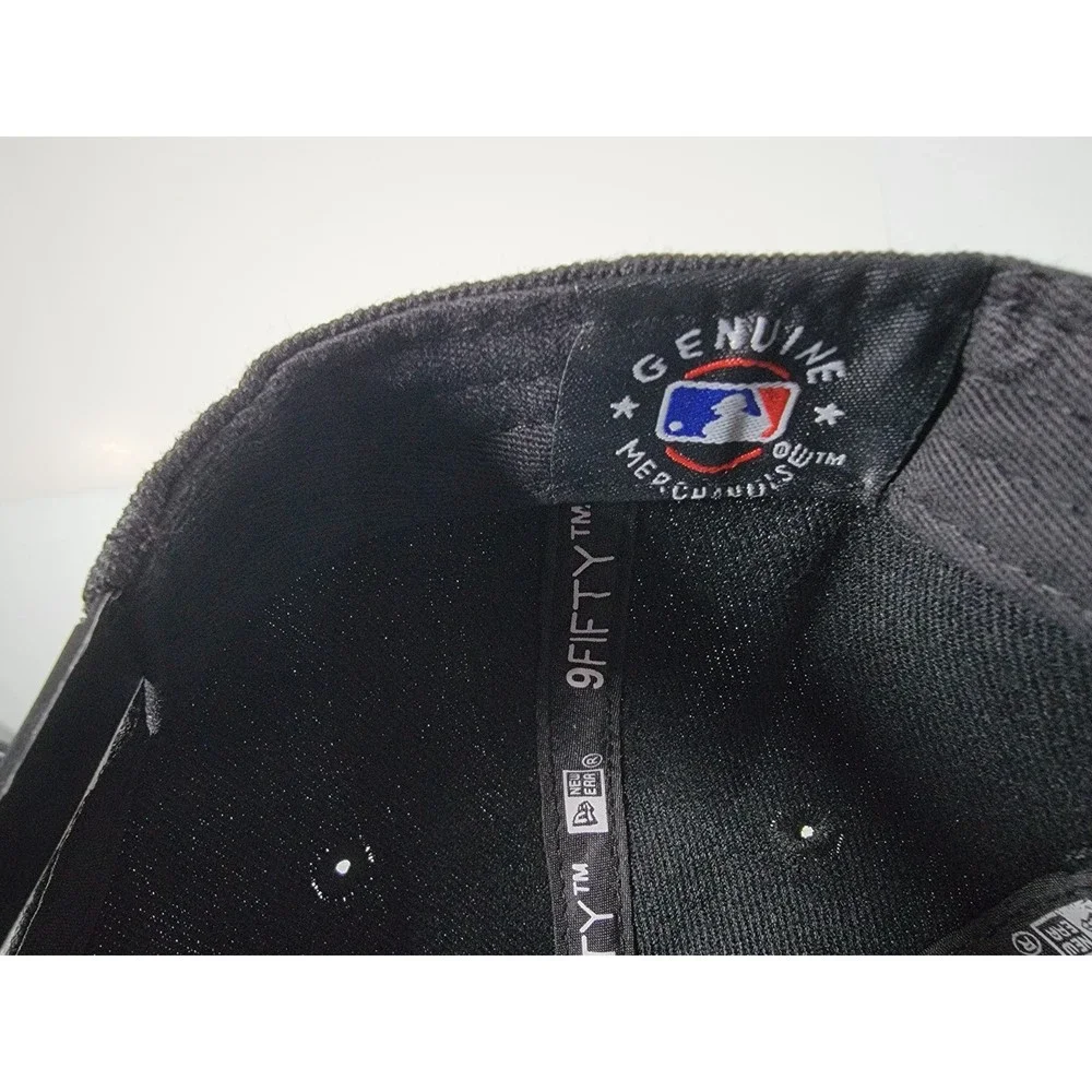 Los Angeles Dodgers Blackout New Era Adjustable Snapback Hat MLB Baseball Cap - Picture 6 of 7